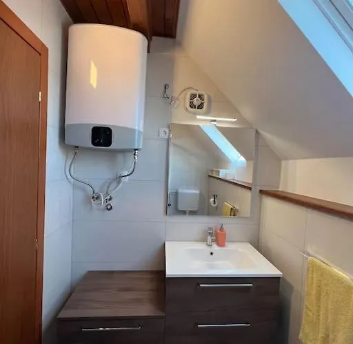 דירה Apartma Jasna בובק